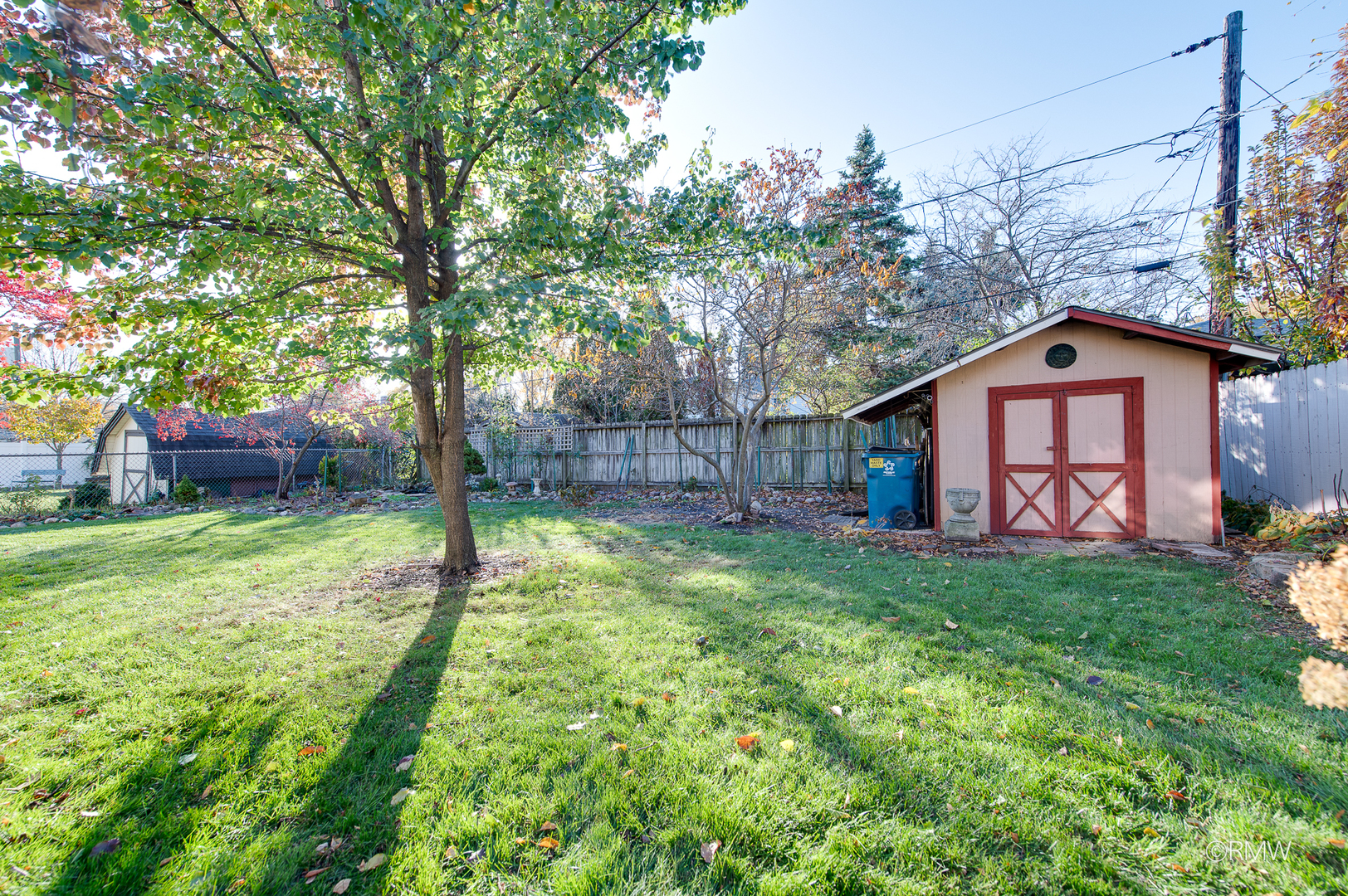 18 South Vista Avenue Addison, IL 60101 - Photo 27 of 32 a small pool is sitting in the grass