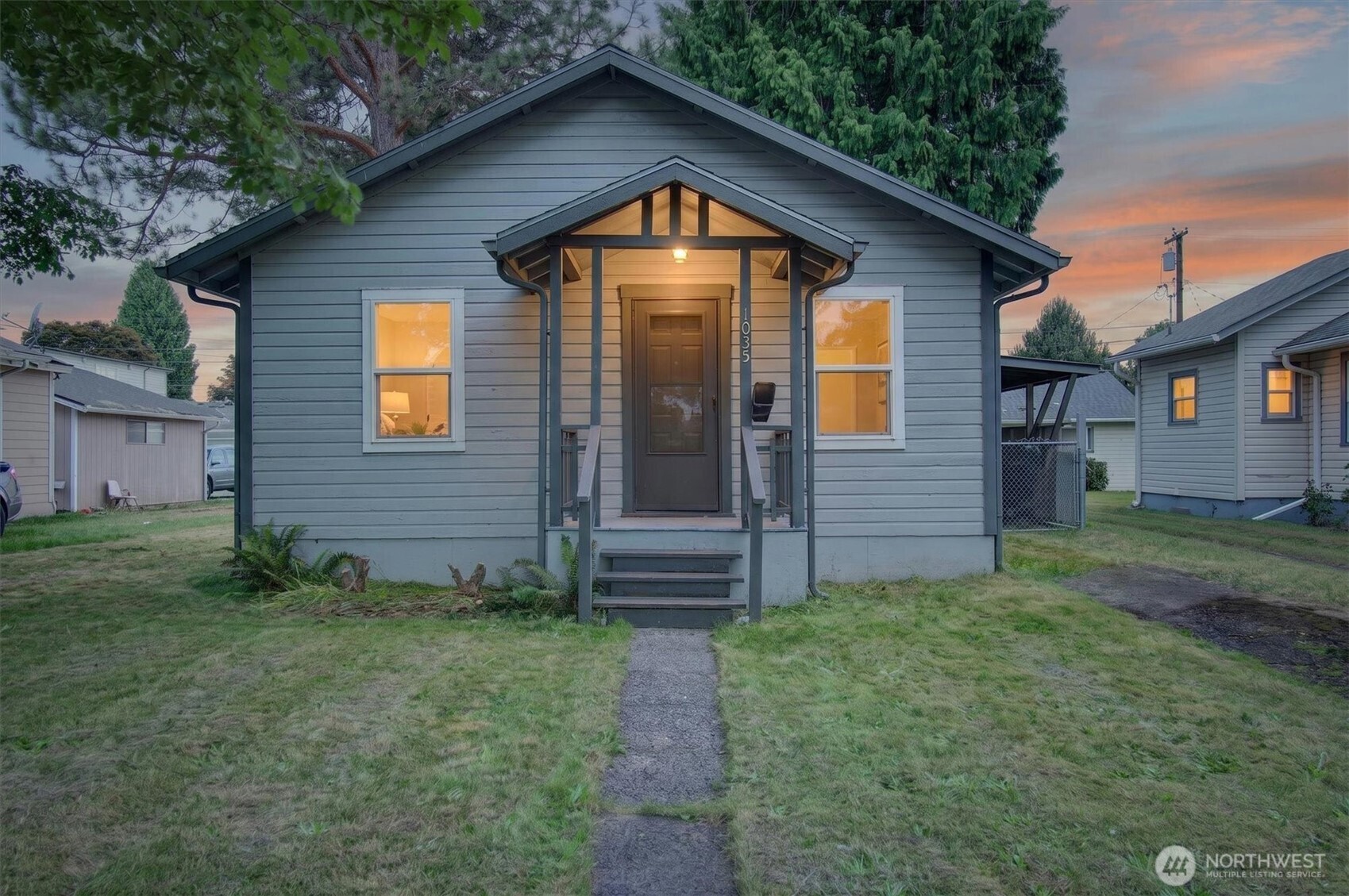 1035 16th Avenue Longview, WA 98632 - Photo 1 of 32