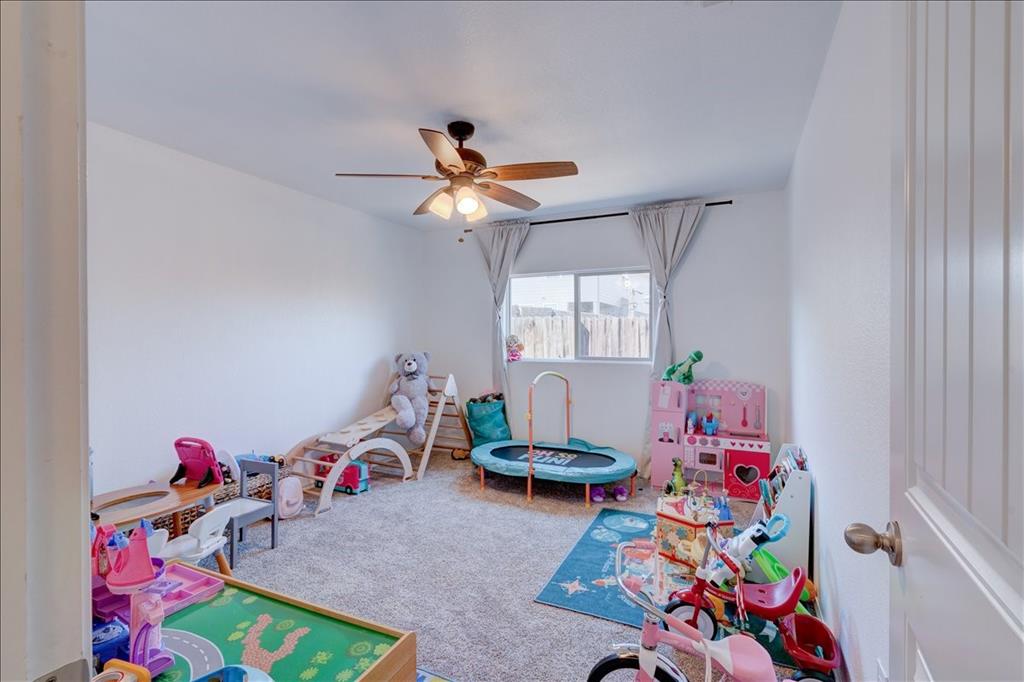 6233 Skysail Road Fort Worth, TX 76179 - Photo 20 of 30 a room with toys and white walls
