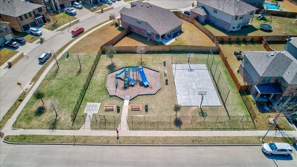 6233 Skysail Road Fort Worth, TX 76179 - Photo 5 of 30 an aerial view of a house with garden space and sitting area