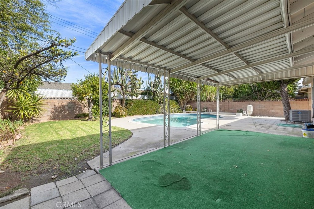 20159 Londelius Street Winnetka, CA 91306 - Photo 26 of 28