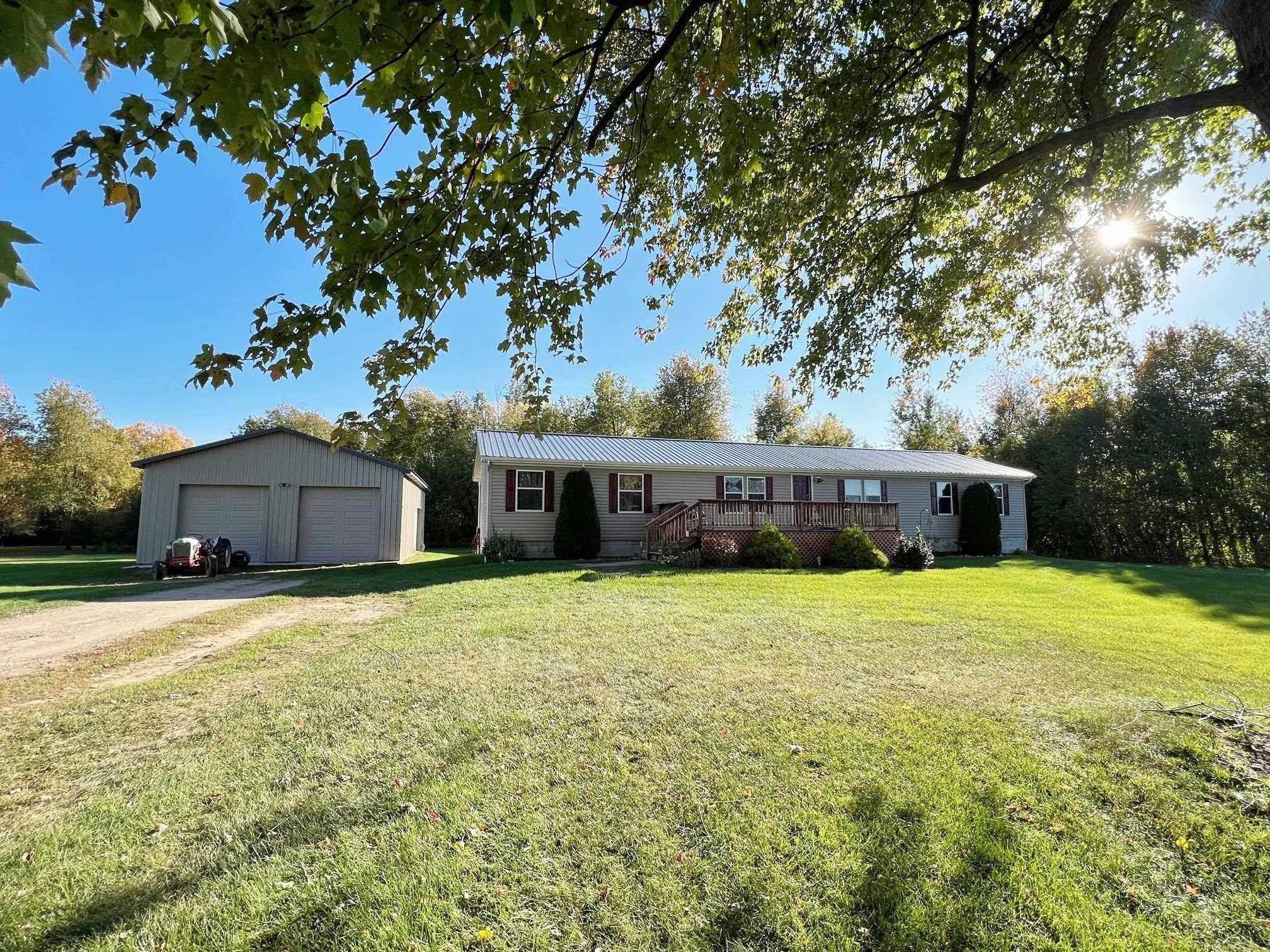 6700 East Bevens Road Deford, MI 48729 - Photo 1 of 15