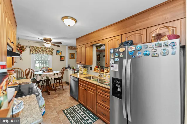 $335,000 | 826 East Wayne Avenue, Allentown, PA 18103