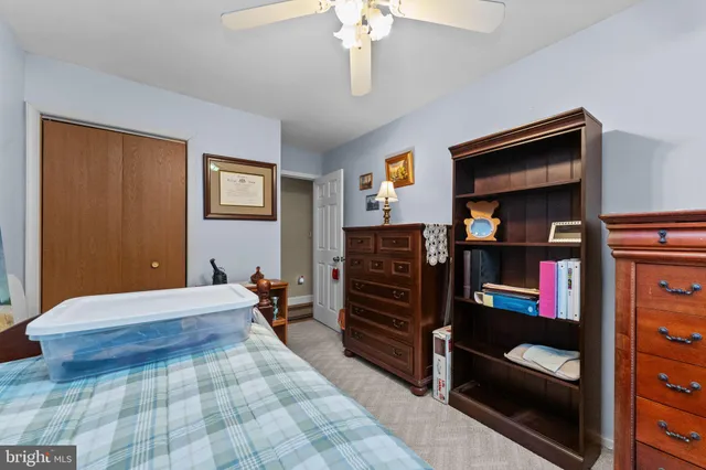 $335,000 | 826 East Wayne Avenue, Allentown, PA 18103