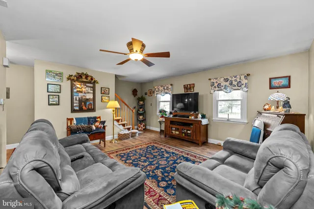 $335,000 | 826 East Wayne Avenue, Allentown, PA 18103