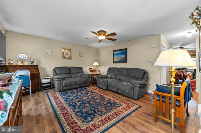 $335,000 | 826 East Wayne Avenue, Allentown, PA 18103