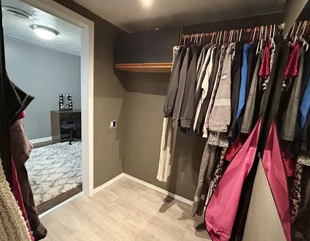 $125,000 | 1900 22nd Drive Southwest, Austin, MN 55912