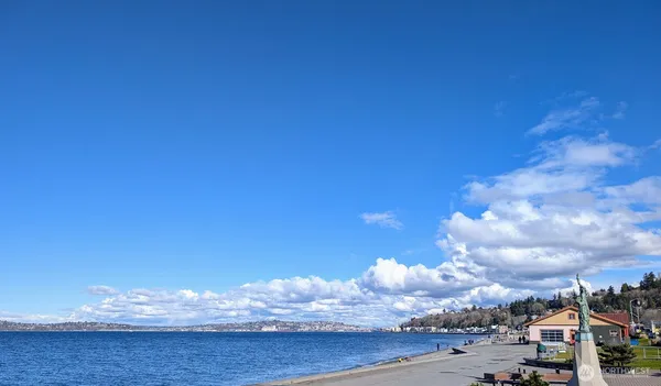 $389,500 | 1156 Alki Avenue Southwest, Unit 201, Seattle, WA 98116