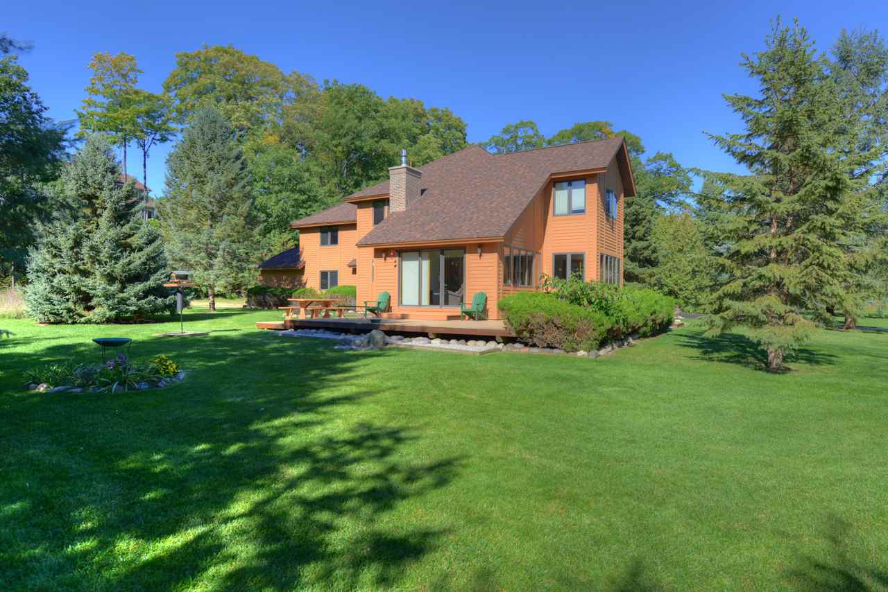 11909 Bluff Road Traverse City, MI 49686 - Photo 12 of 45 1824058-11.JPG