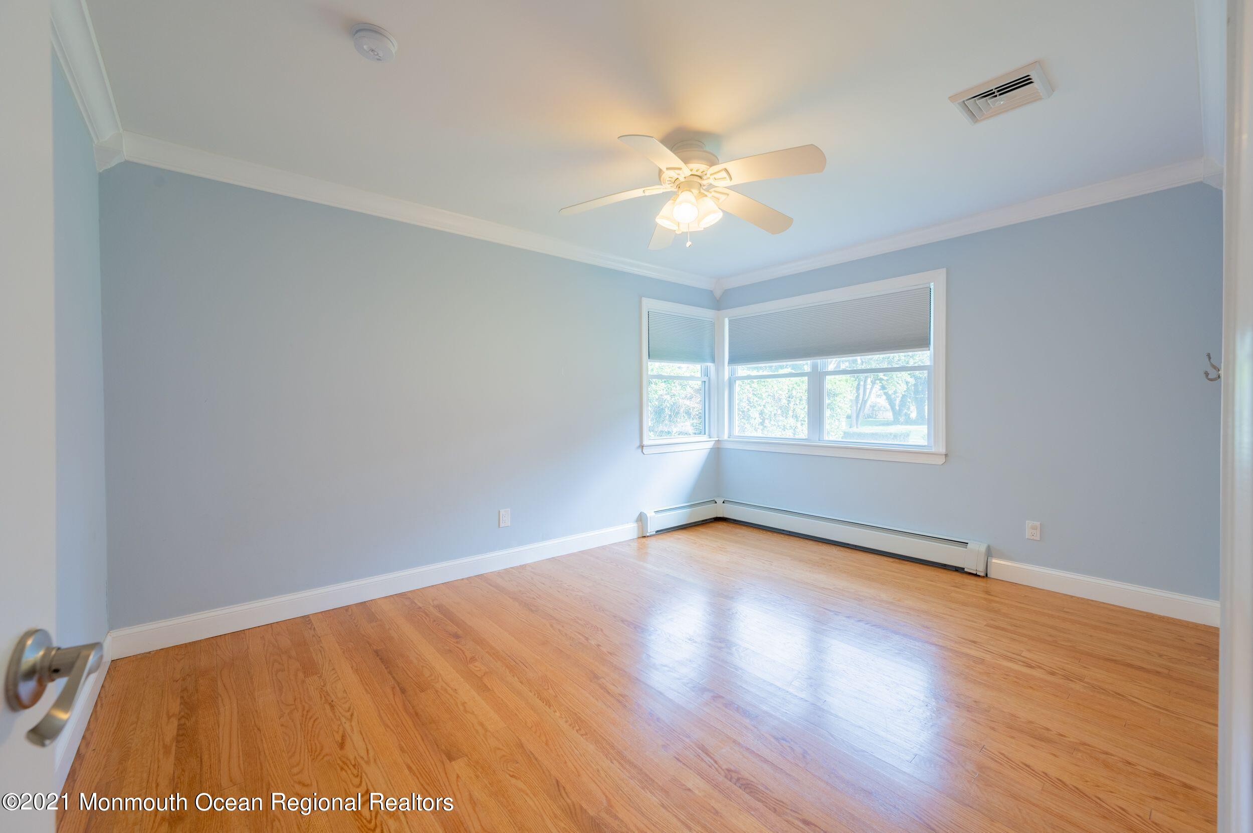 310 Eastham Road Point Pleasant, NJ 08742 - Photo 16 of 22 310easthamMASTER