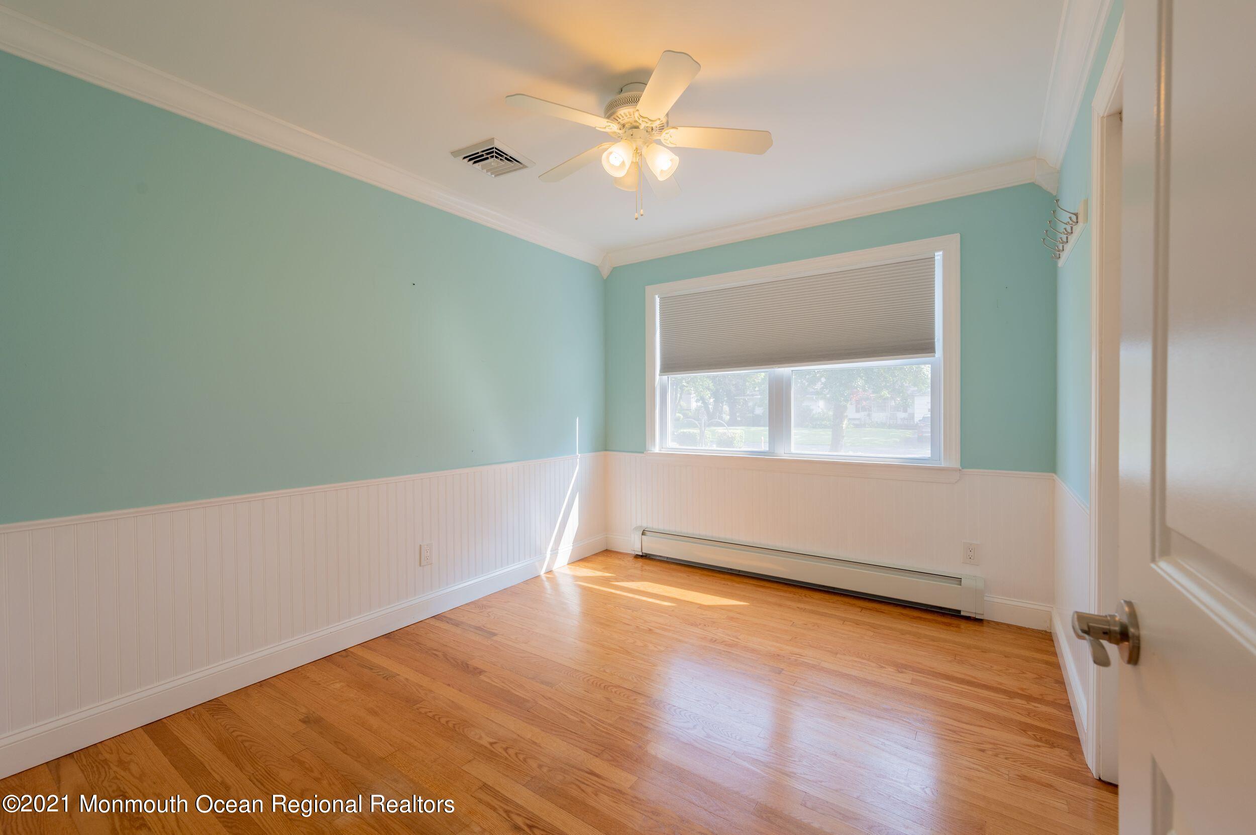 310 Eastham Road Point Pleasant, NJ 08742 - Photo 18 of 22 310easthamBED1