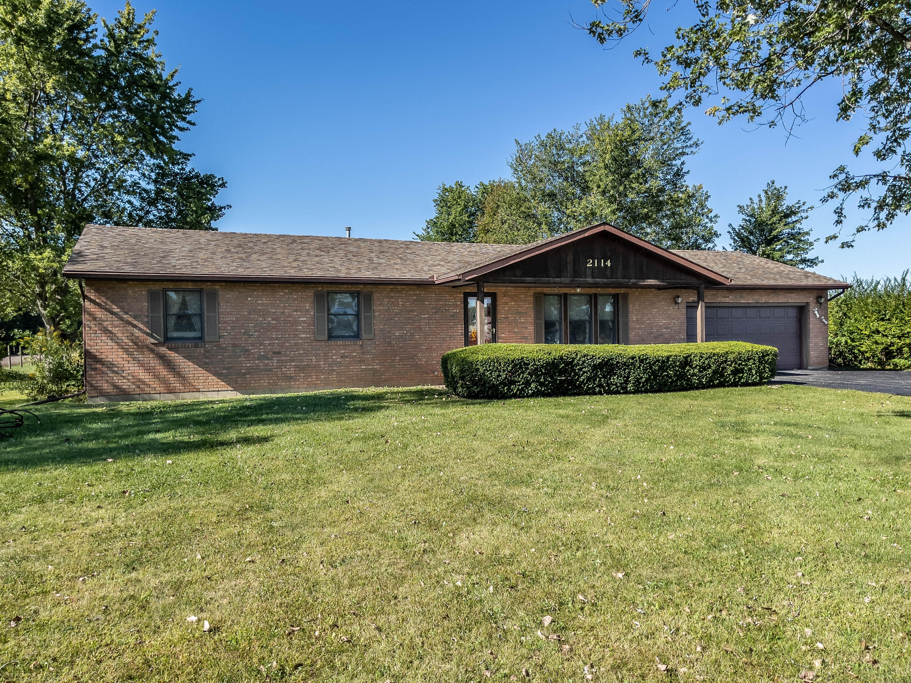 2114 Short Cut Road Urbana, OH 43078 - Photo 4 of 59
