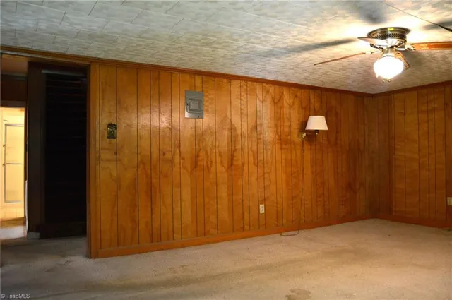 $175,000 | 183 East Aiken Road, Eden, NC 27288