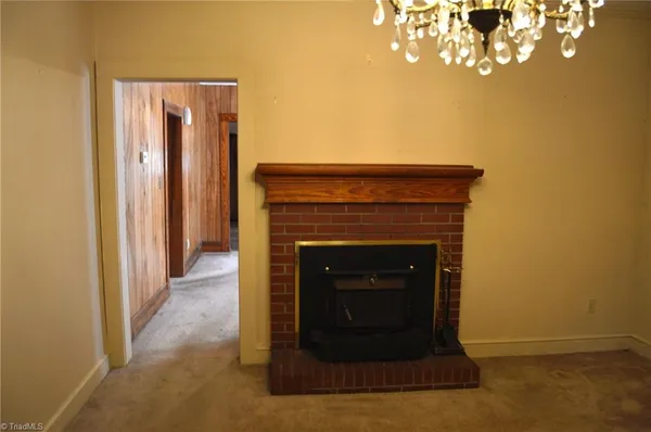 $175,000 | 183 East Aiken Road, Eden, NC 27288