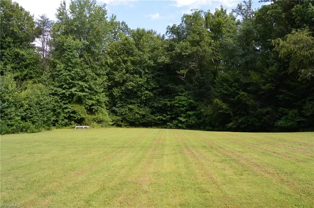 $175,000 | 183 East Aiken Road, Eden, NC 27288