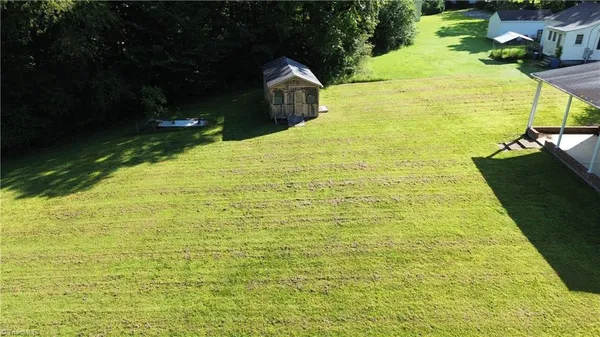 $175,000 | 183 East Aiken Road, Eden, NC 27288