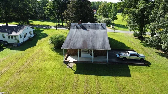 $175,000 | 183 East Aiken Road, Eden, NC 27288