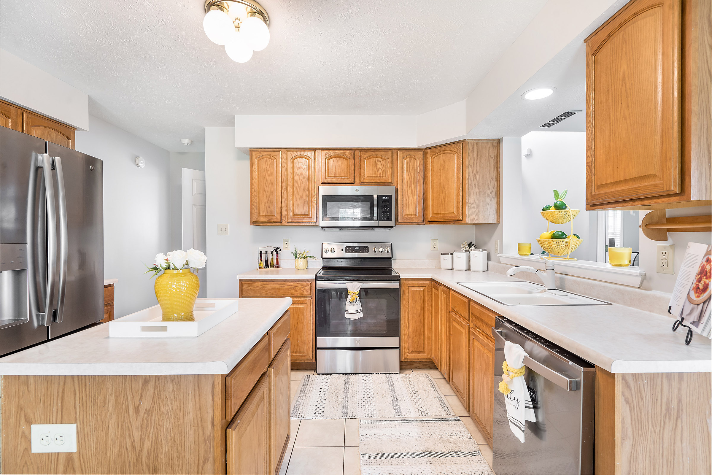 2424 Inishmore Court Indianapolis, IN 46214 - Photo 15 of 47