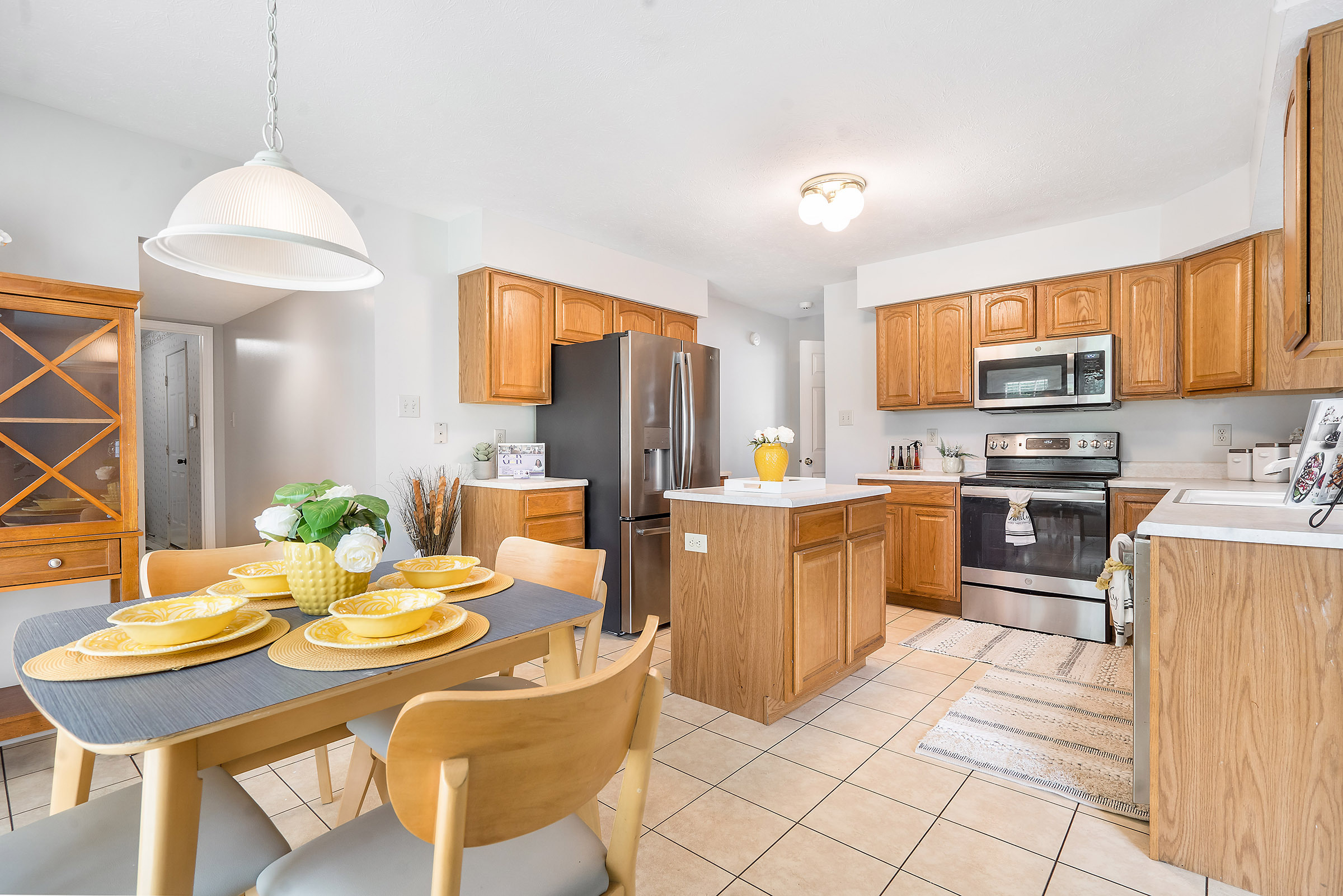 2424 Inishmore Court Indianapolis, IN 46214 - Photo 16 of 47