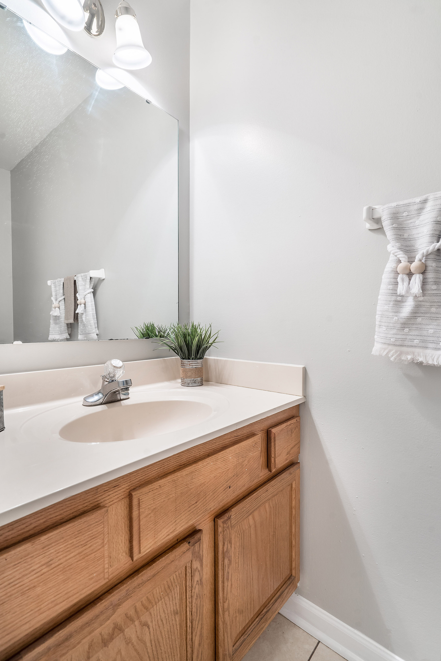 2424 Inishmore Court Indianapolis, IN 46214 - Photo 28 of 47
