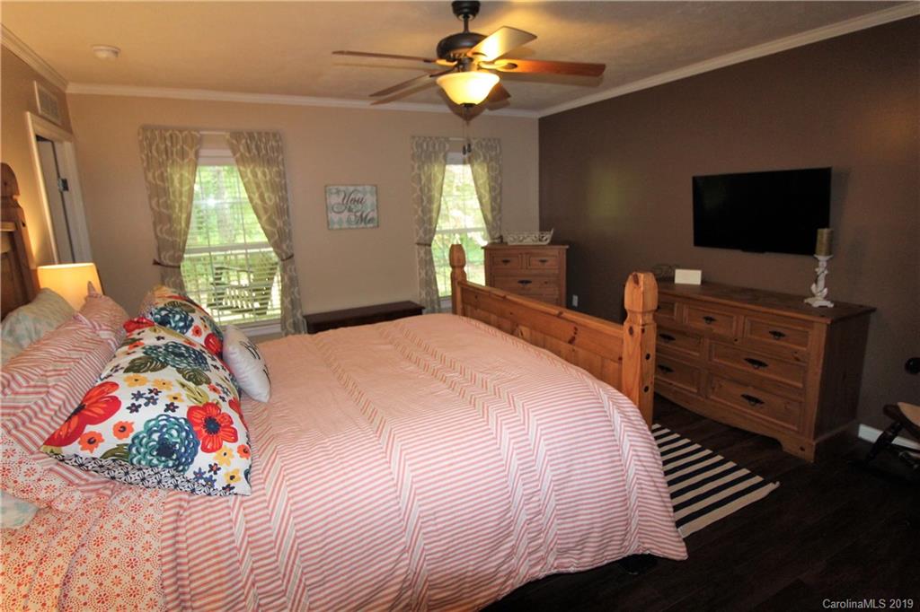 250 Burree Road Clover, SC 29710 - Photo 11 of 24 Gallery Image 11