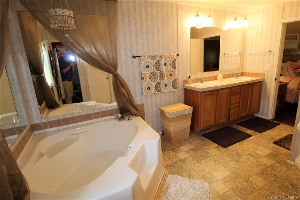 250 Burree Road Clover, SC 29710 - Photo 15 of 24 Gallery Image 15
