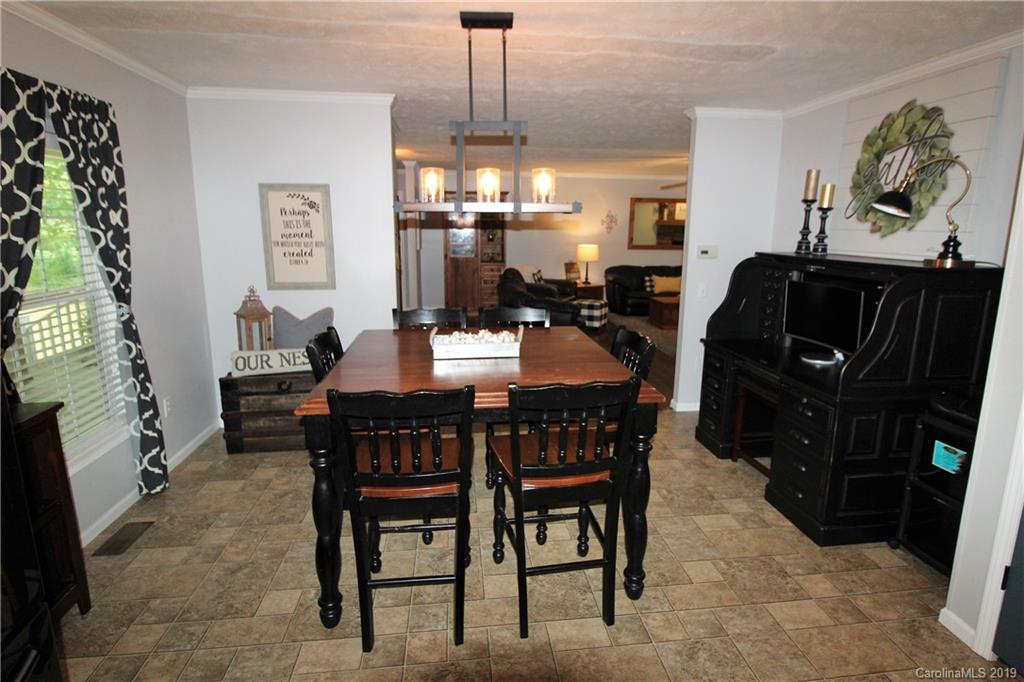 250 Burree Road Clover, SC 29710 - Photo 8 of 24 Gallery Image 8