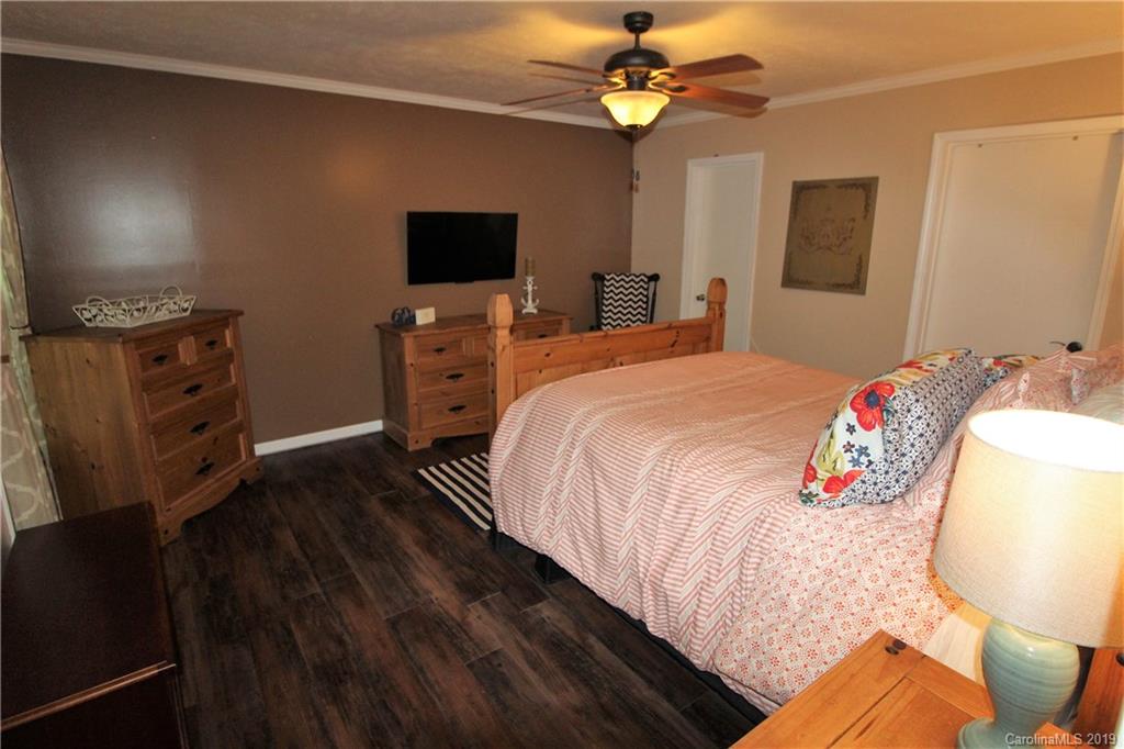 250 Burree Road Clover, SC 29710 - Photo 10 of 24 Gallery Image 10