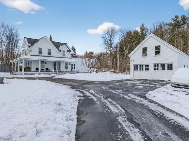 $485,000 | 29 Depot Road, Lebanon, ME 04027