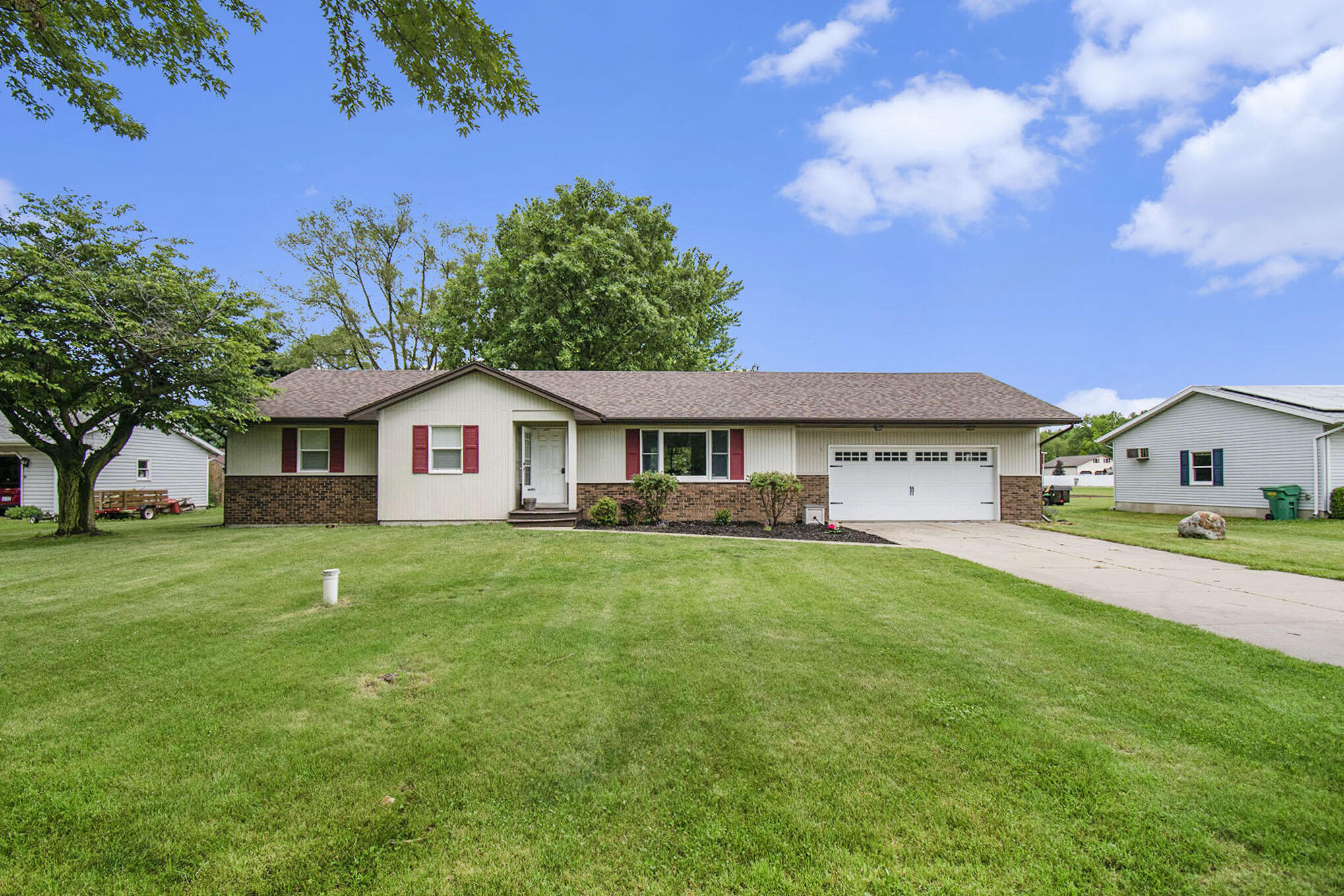 25870 South White Tail Road Sturgis, MI 49091 - Photo 1 of 26 002_dsc_0114