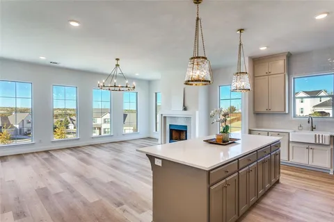 $667,000 | 8965 Armstrong Court, Benbrook, TX 76126