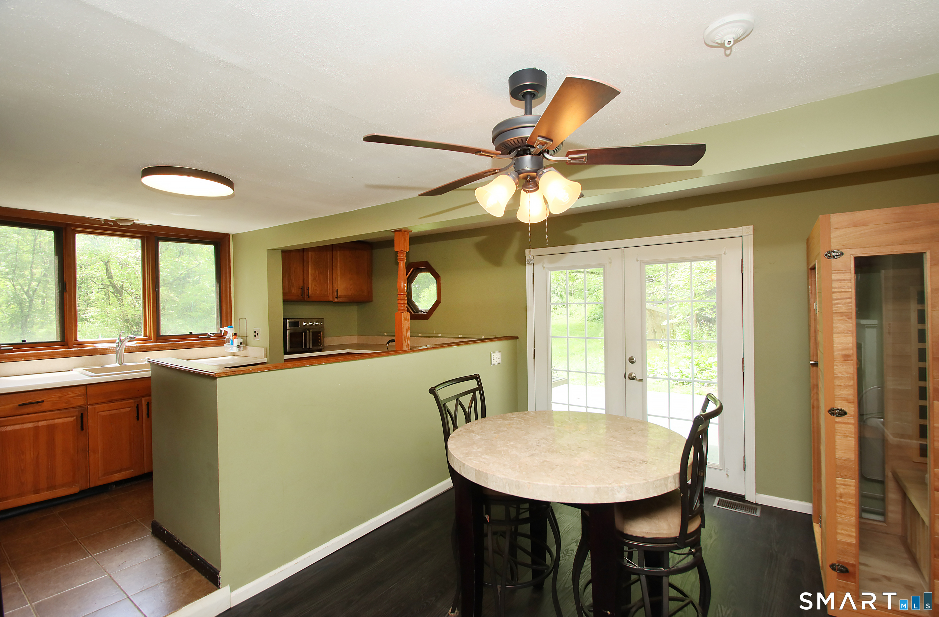 440 Dunbar Hill Road Hamden, CT 06514 - Photo 6 of 26
