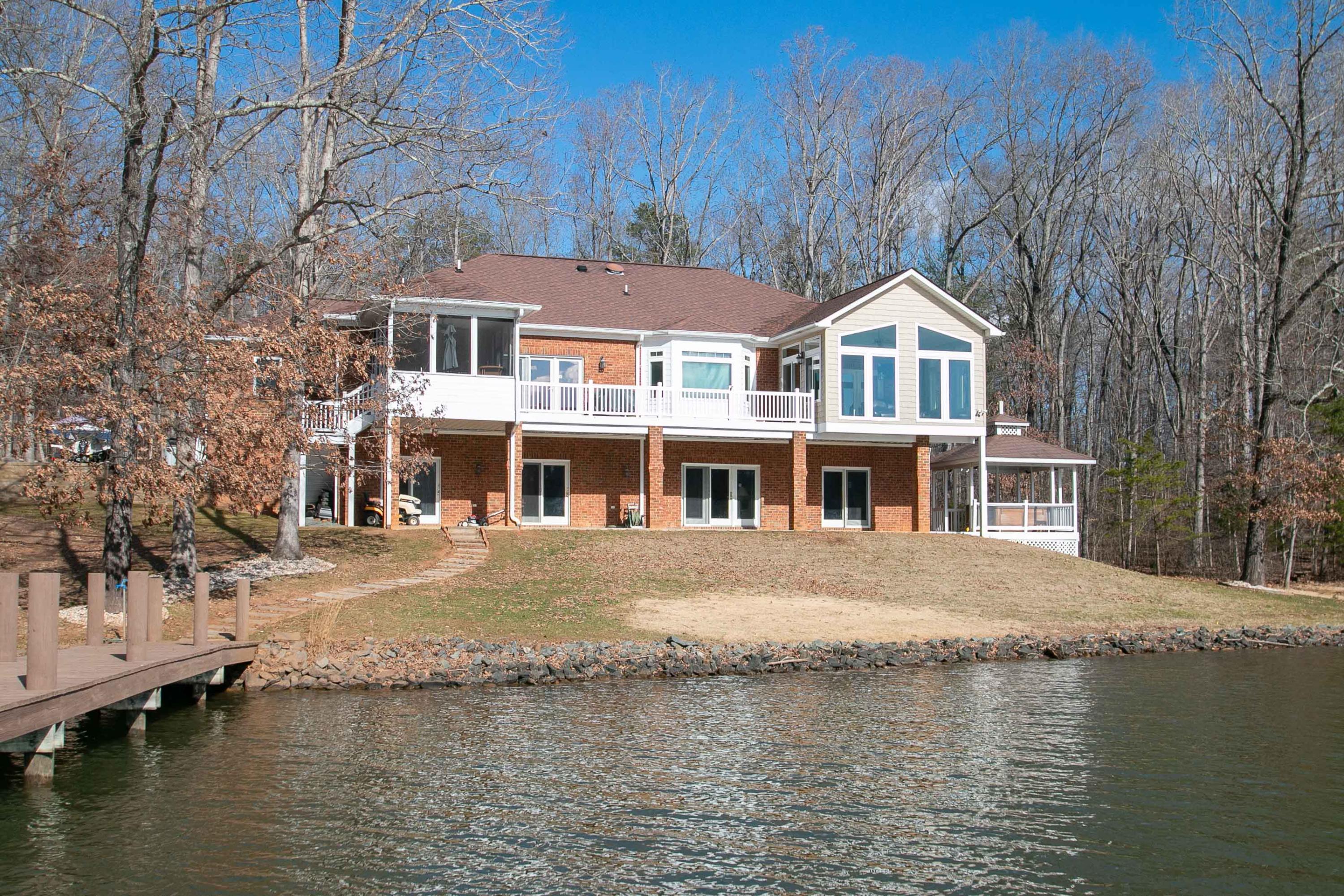 516 Periwinkle Road Moneta, VA 24121 - Photo 1 of 40 View of Property