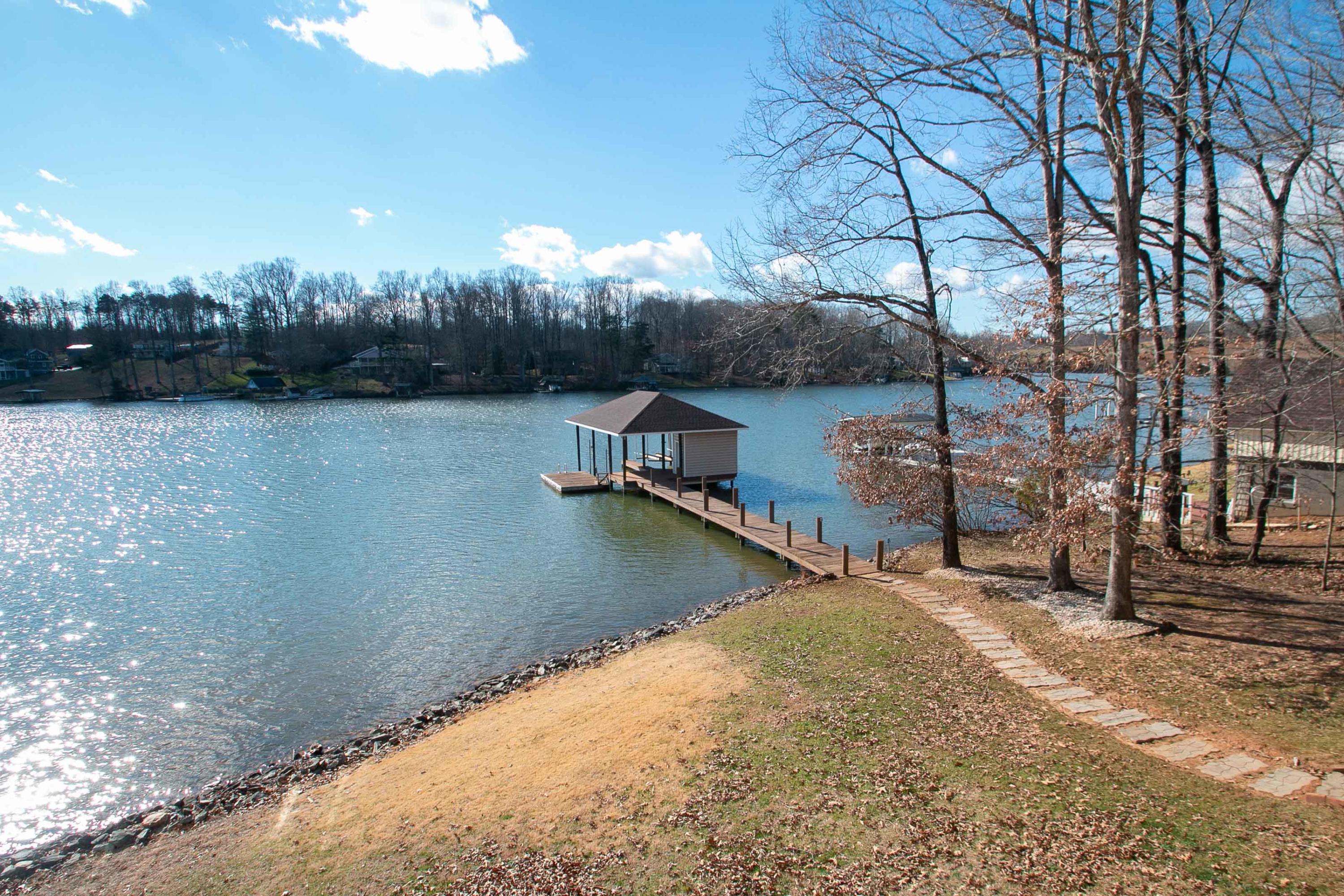 516 Periwinkle Road Moneta, VA 24121 - Photo 17 of 40 img_5556
