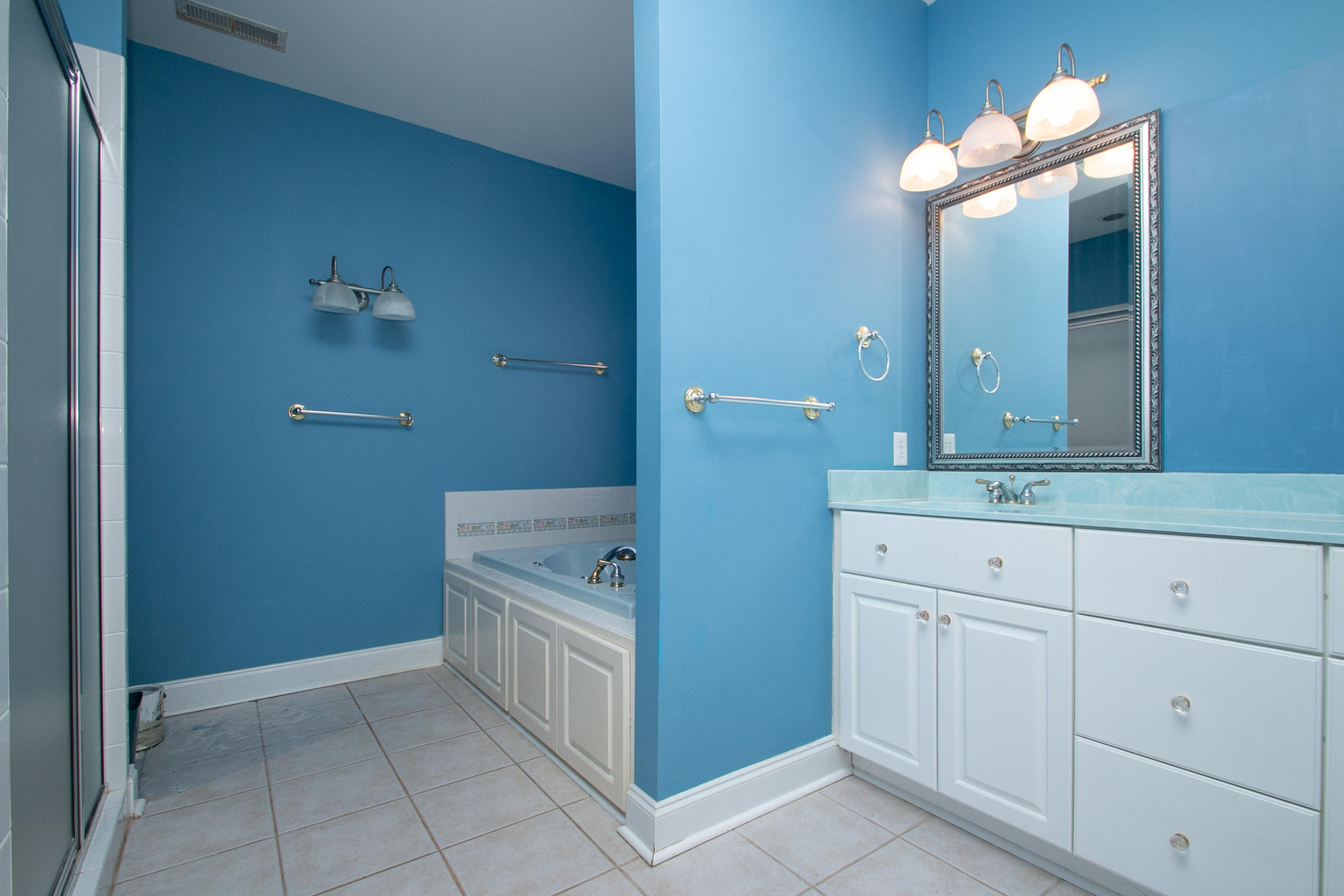 516 Periwinkle Road Moneta, VA 24121 - Photo 19 of 40 img_5532