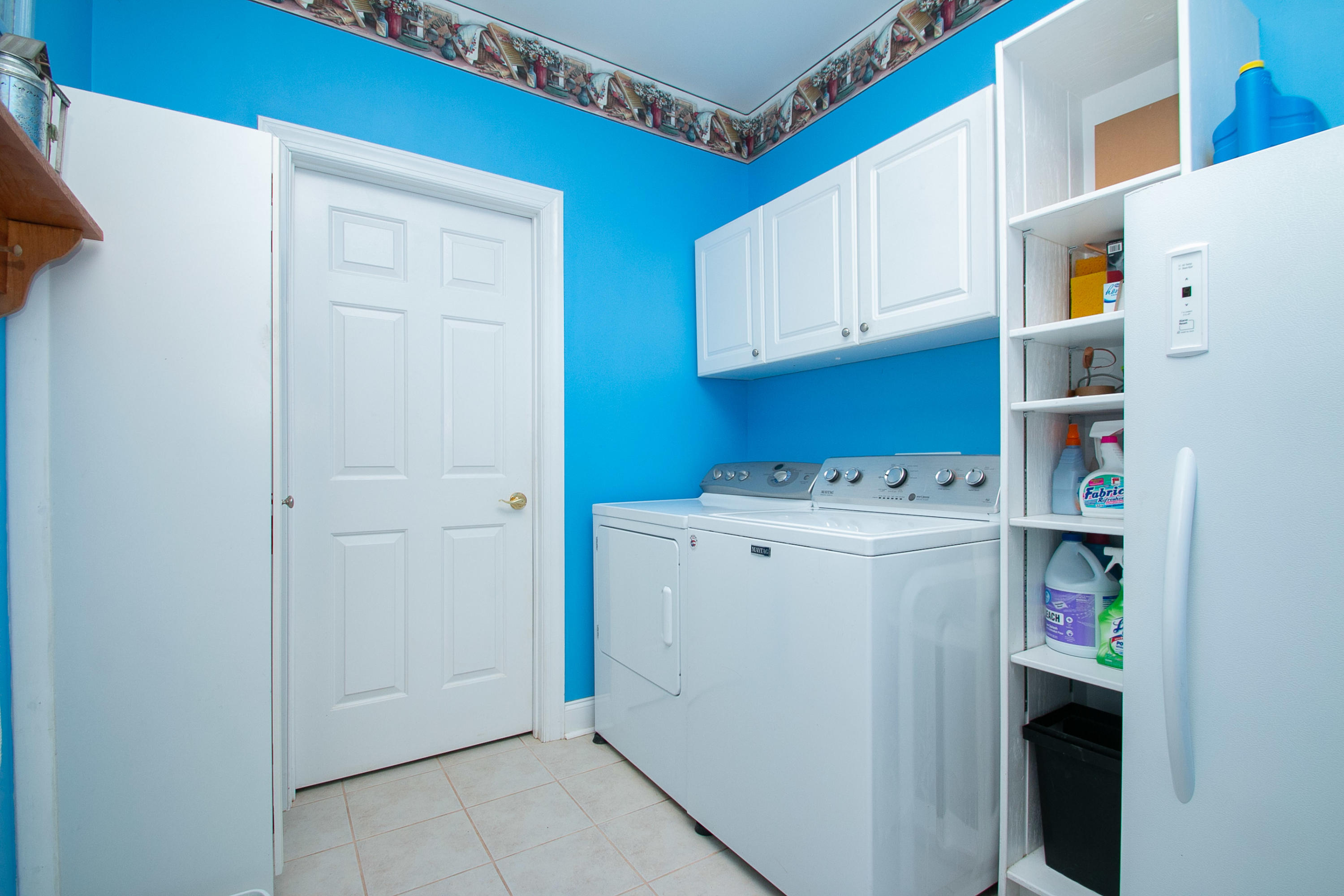 516 Periwinkle Road Moneta, VA 24121 - Photo 22 of 40 img_5543