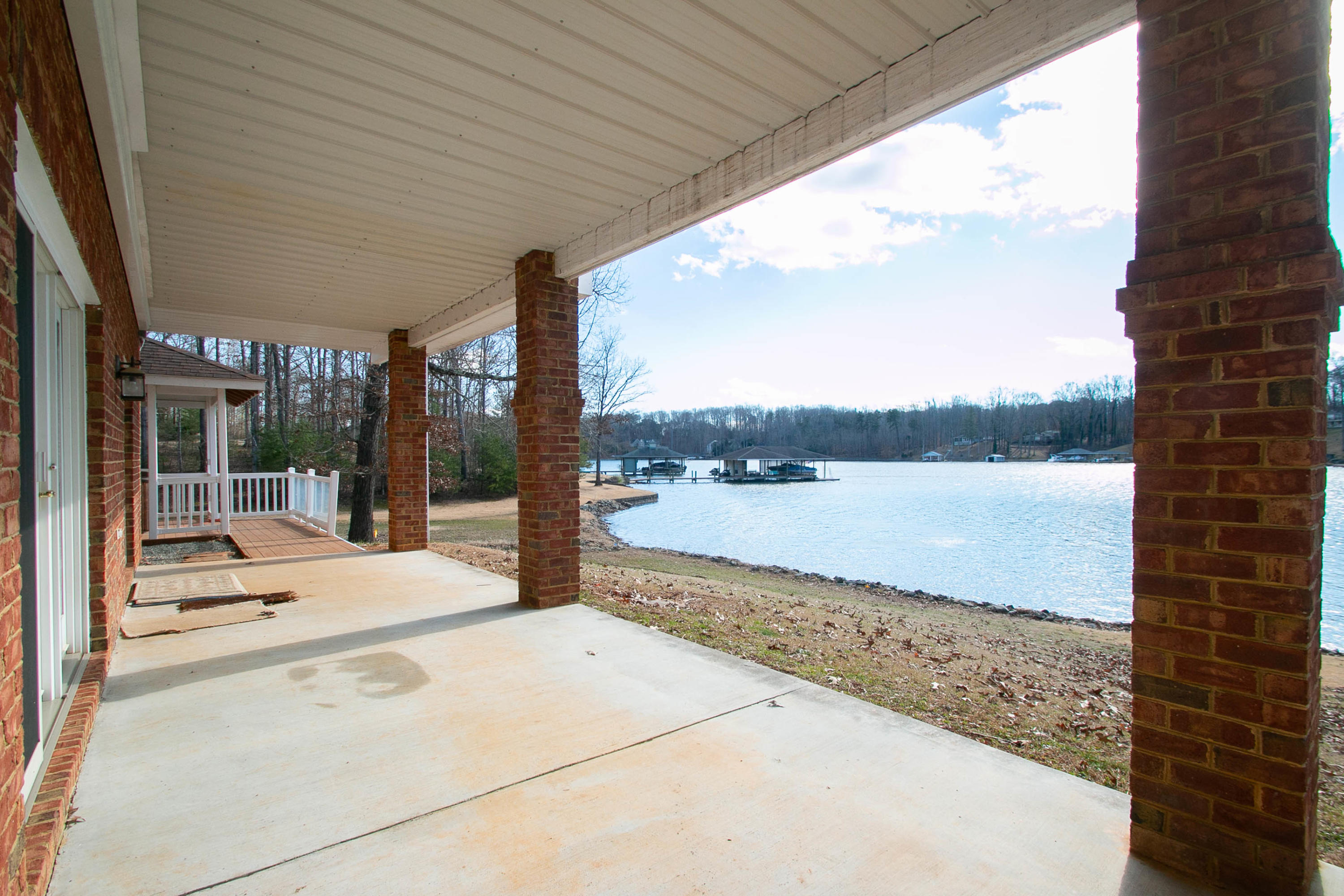 516 Periwinkle Road Moneta, VA 24121 - Photo 33 of 40 img_5601