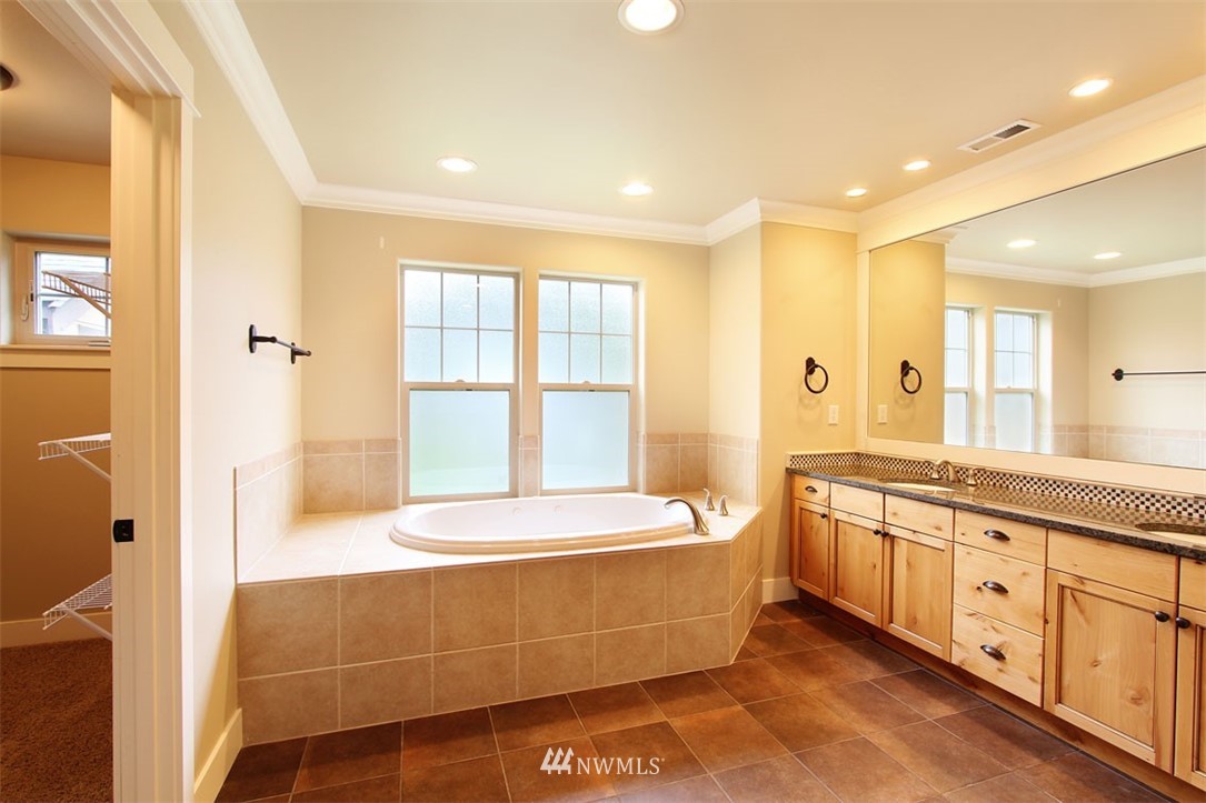 61 Windward Drive Bellingham, WA 98229 - Photo 17 of 25