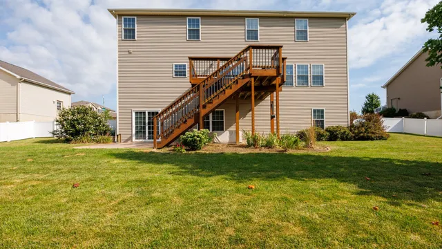 $450,000 | 5401 Ferryman Road, Bloomington, IL 61705