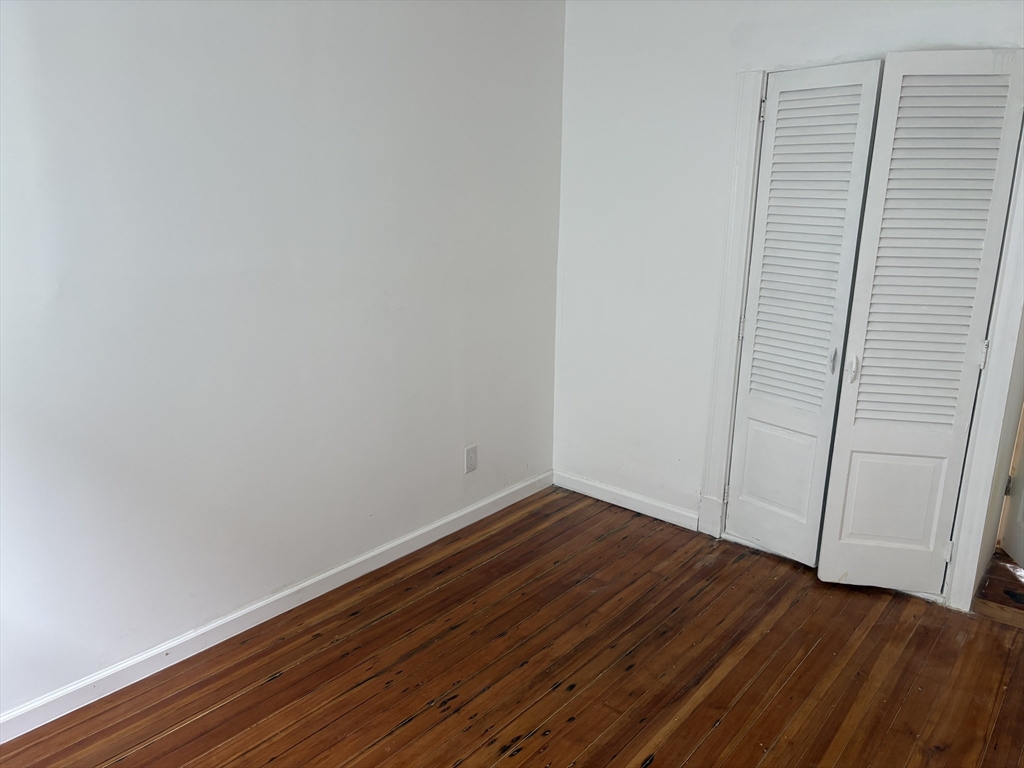 18 Rugby Road, Unit 1 Boston, MA 02126 - Photo 4 of 7