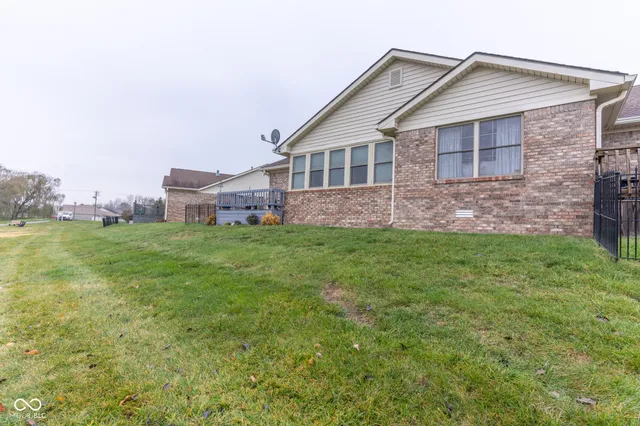 $299,000 | 4927 West Cedar Cove Way, Unit 13, New Palestine, IN 46163