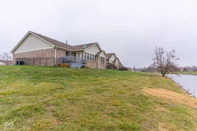 $299,000 | 4927 West Cedar Cove Way, Unit 13, New Palestine, IN 46163
