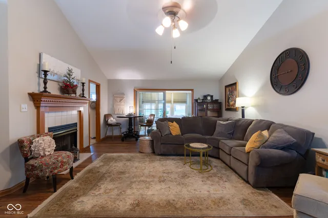 $299,000 | 4927 West Cedar Cove Way, Unit 13, New Palestine, IN 46163