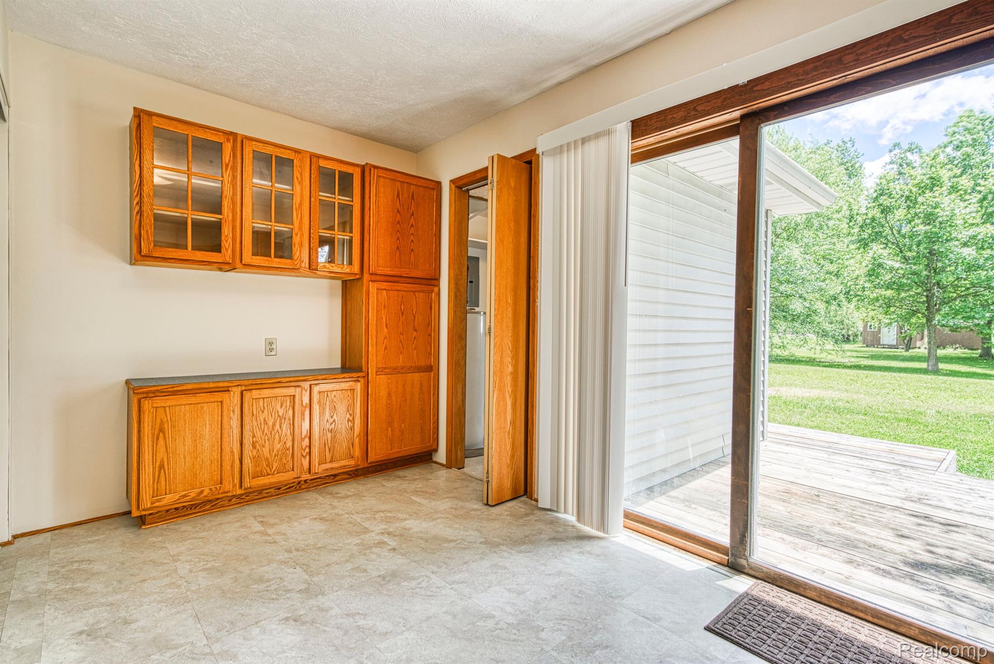 10111 Judd Road Fowlerville, MI 48836 - Photo 7 of 20 Gallery Image 7