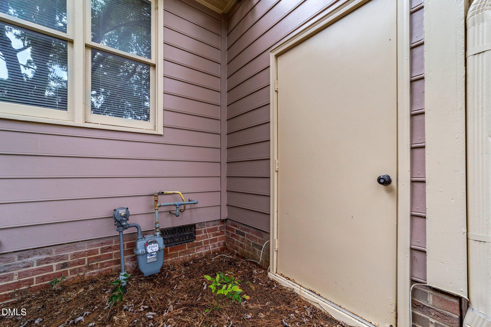 5501 Sharpe Drive Raleigh, NC 27612 - Photo 22 of 24 24-web-or-mls-IMG_2352