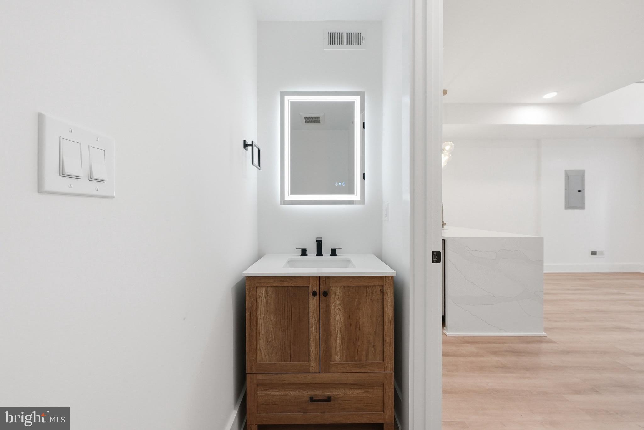 2105 M Street Northeast, Unit 2 Washington, DC 20002 - Photo 16 of 28 Gallery Image 16