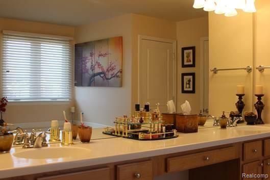 49276 Oxley Road Macomb, MI 48044 - Photo 19 of 22 16.jpg