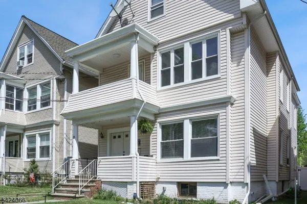 $2,800 | 53 Maolis Avenue, Unit 2, Bloomfield, NJ 07003