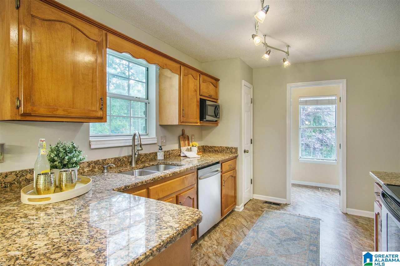 3365 Morgan Road Bessemer, AL 35022 - Photo 9 of 34
