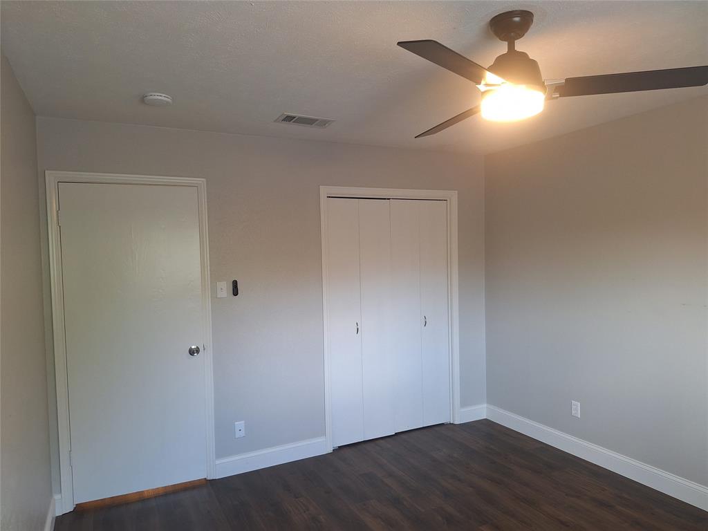4240 Harvest Hill Road Dallas, TX 75244 - Photo 24 of 38 Bedroom 3
